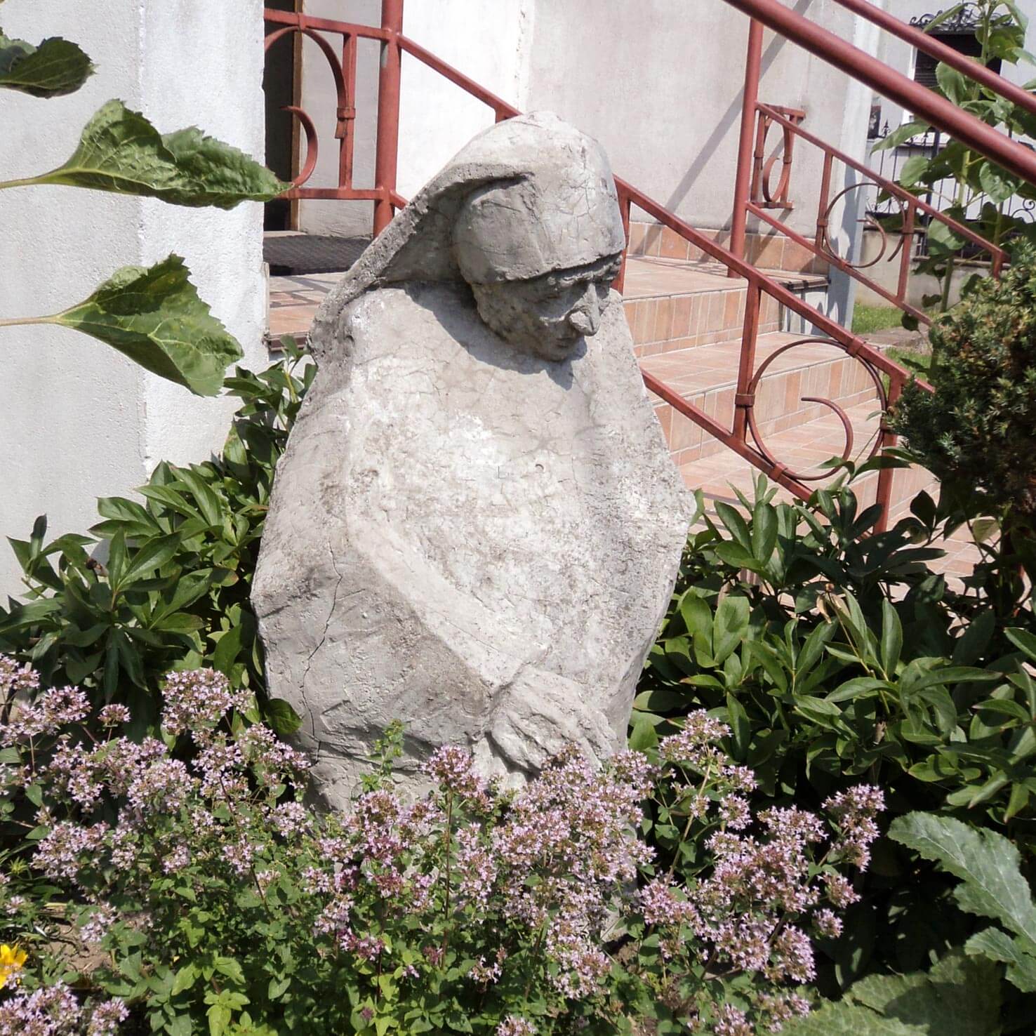 Rzeźba ogrodowa by Norbert Sarnecki